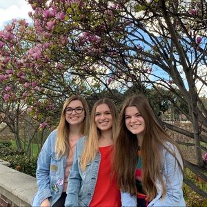 Meet your Posher, Bailey